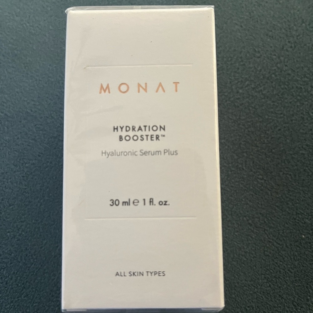 NEW Monat Hydration Booster Hyaluronic Serum